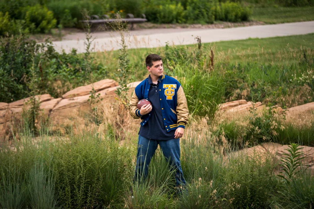 Senior portrait session in Lincoln, Nebraska